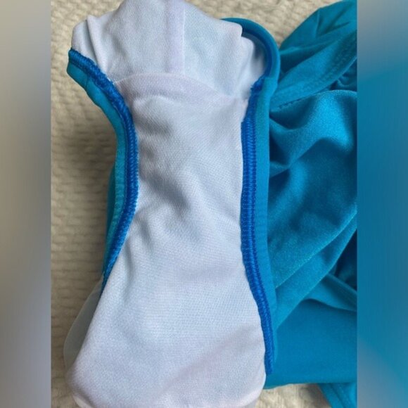 Speedo Women's Blue One-Piece Swimsuit With Ruched Front & Built-In Bra Size 6 - Picture 5 of 6